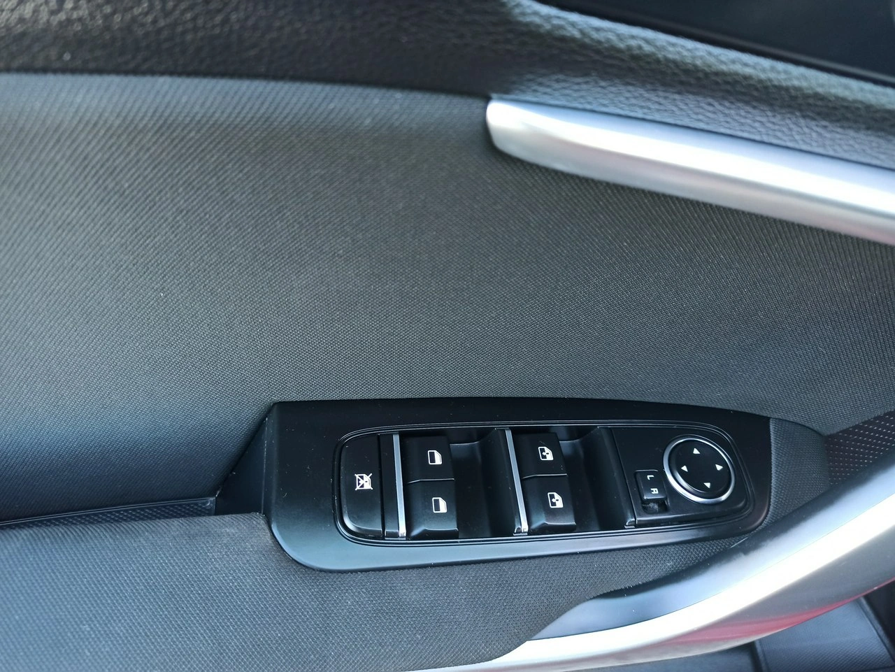 Kia Ceed - Zdjęcie 16