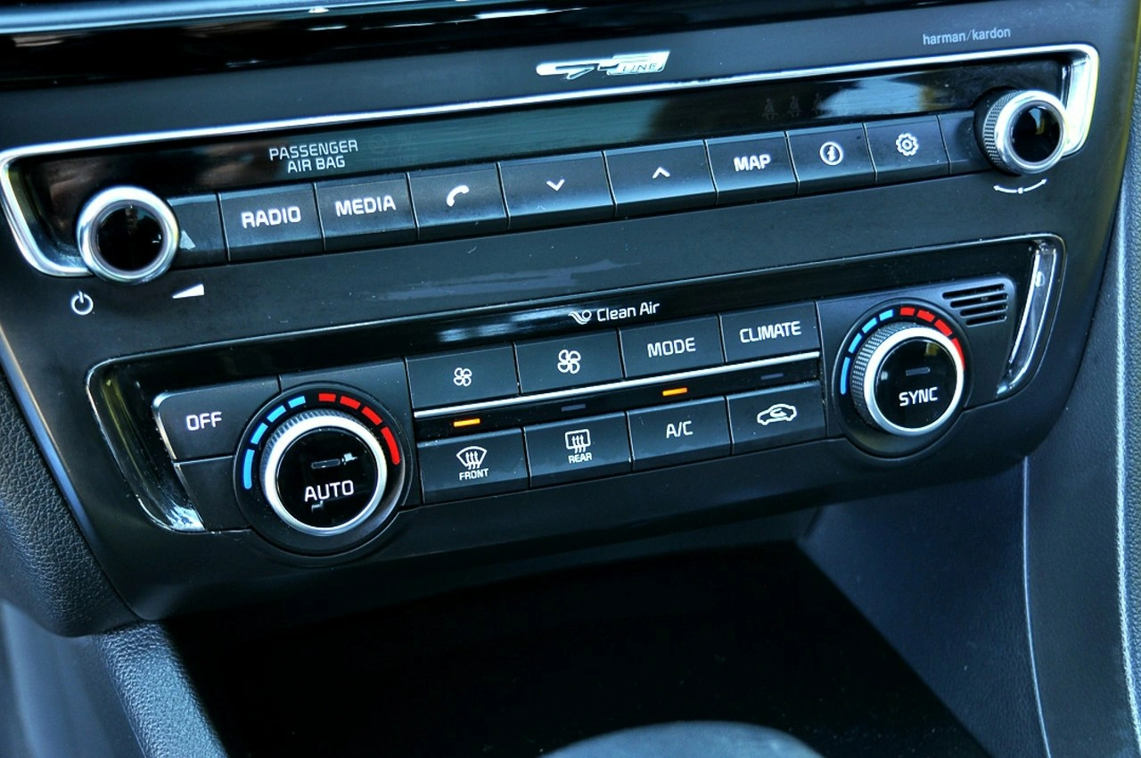 Kia Optima - Zdjęcie 20