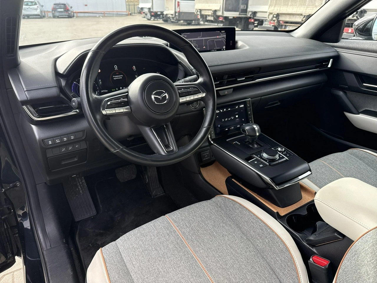 Mazda MX-30 - Zdjęcie 14