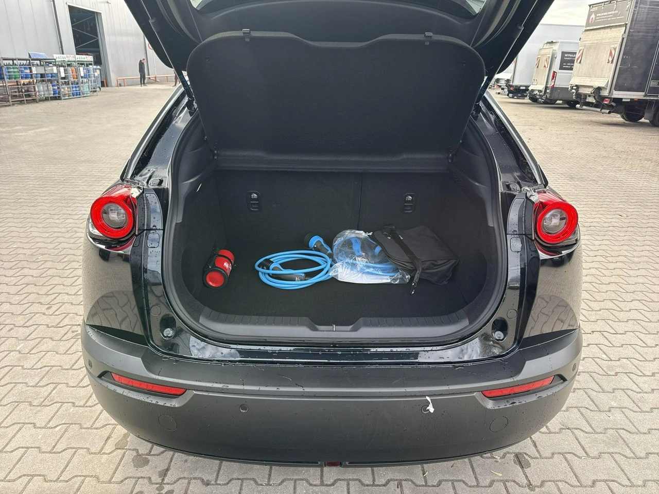 Mazda MX-30 - Zdjęcie 15