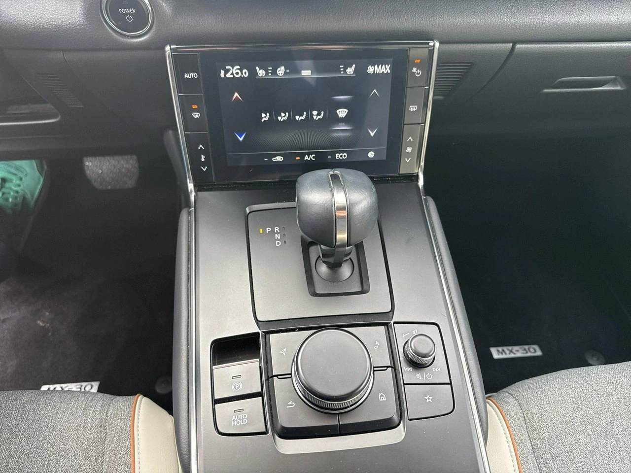 Mazda MX-30 - Zdjęcie 22