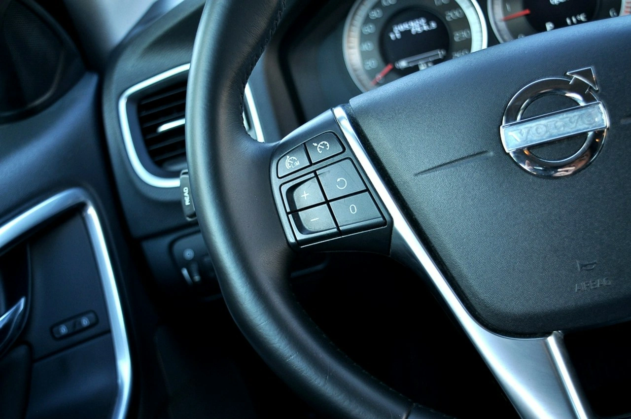 Volvo S60 - Zdjęcie 15