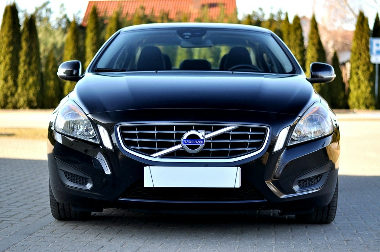 Volvo S60 - Zdjęcie 27