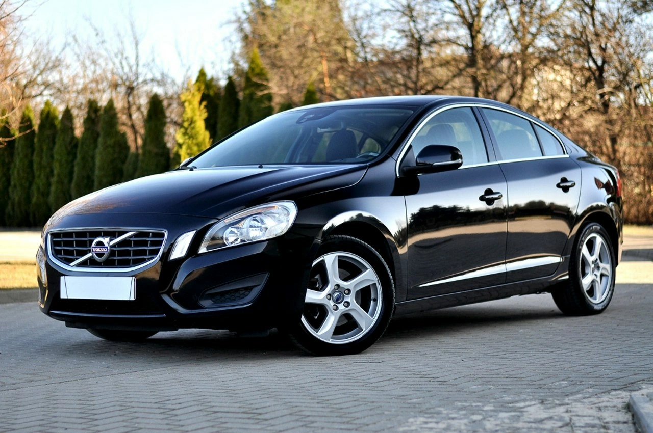 Volvo S60 - Zdjęcie 32