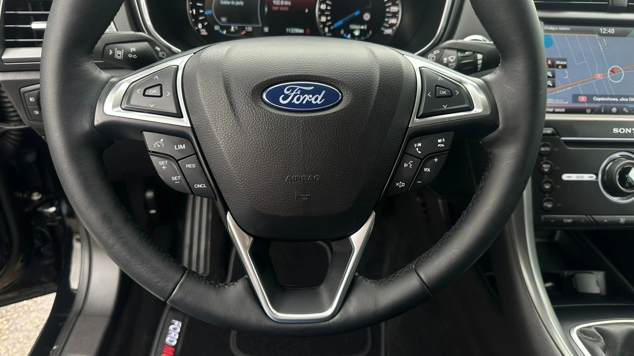 Ford Mondeo - Zdjęcie 22