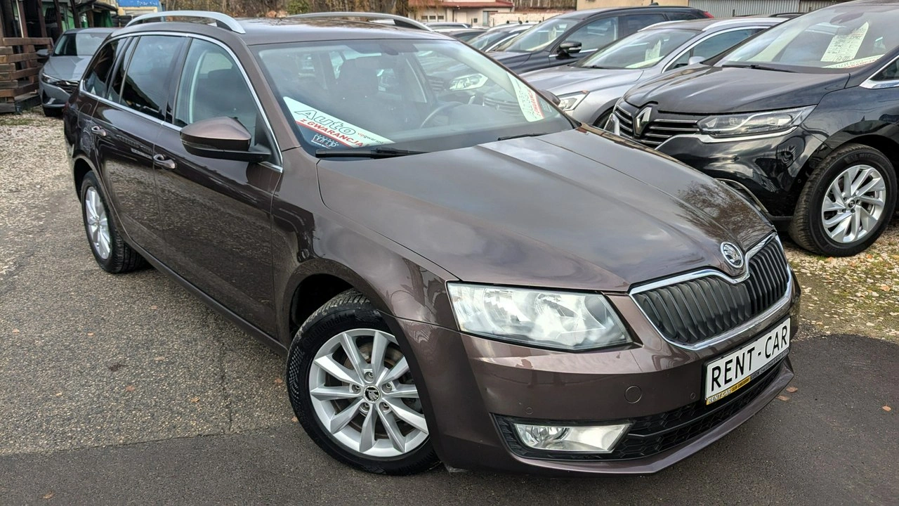 Skoda Octavia - Zdjęcie 4
