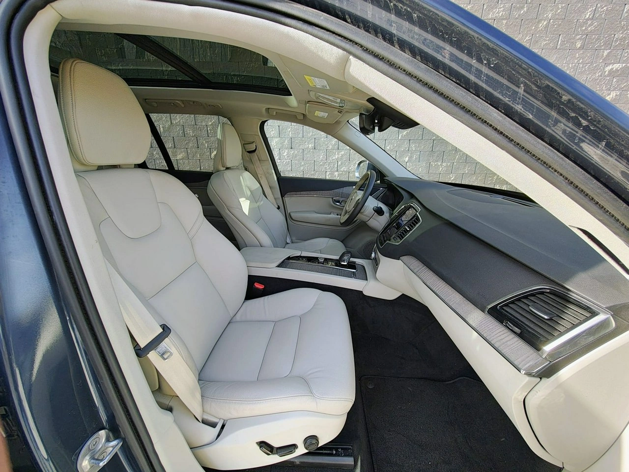 Volvo XC 90 - Zdjęcie 10