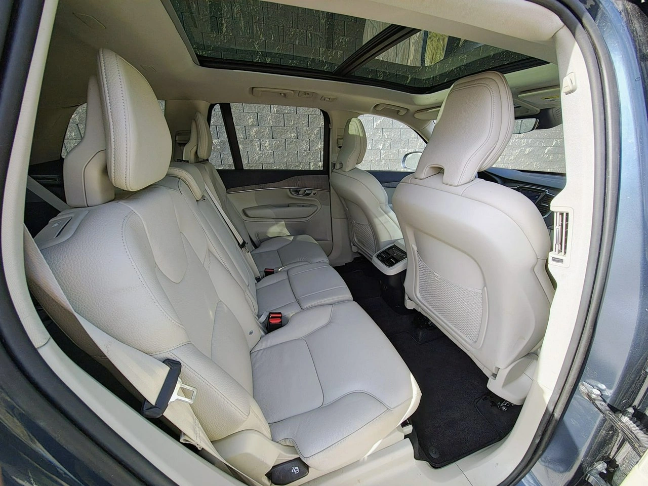 Volvo XC 90 - Zdjęcie 11