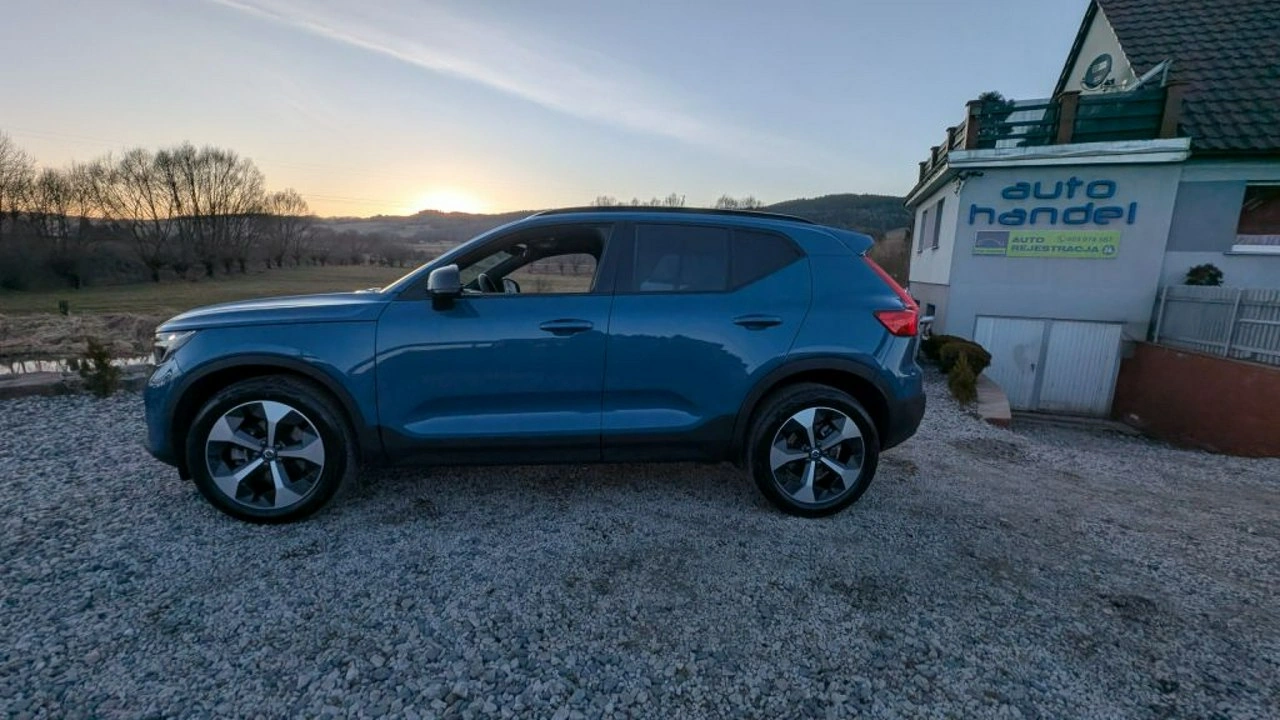 Volvo XC 40 - Zdjęcie 12