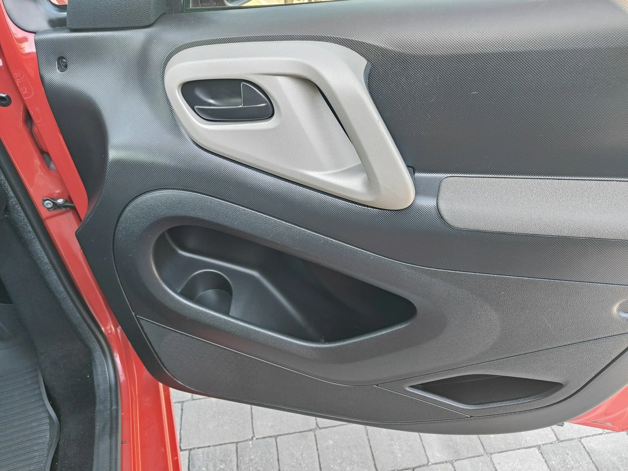 Citroën Berlingo - Zdjęcie 22