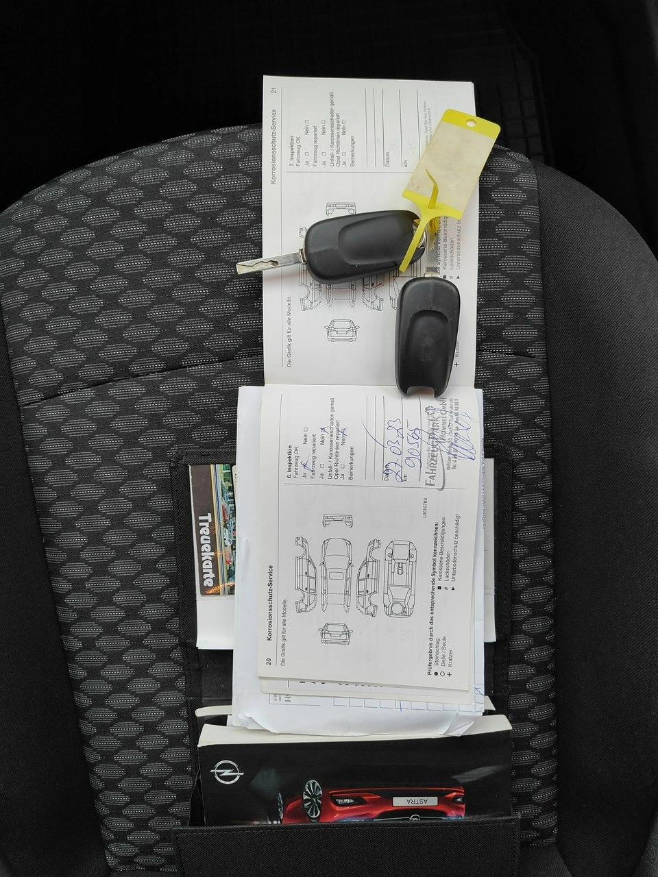 Opel Astra - Zdjęcie 8