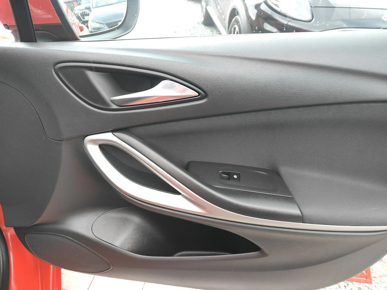 Opel Astra - Zdjęcie 21