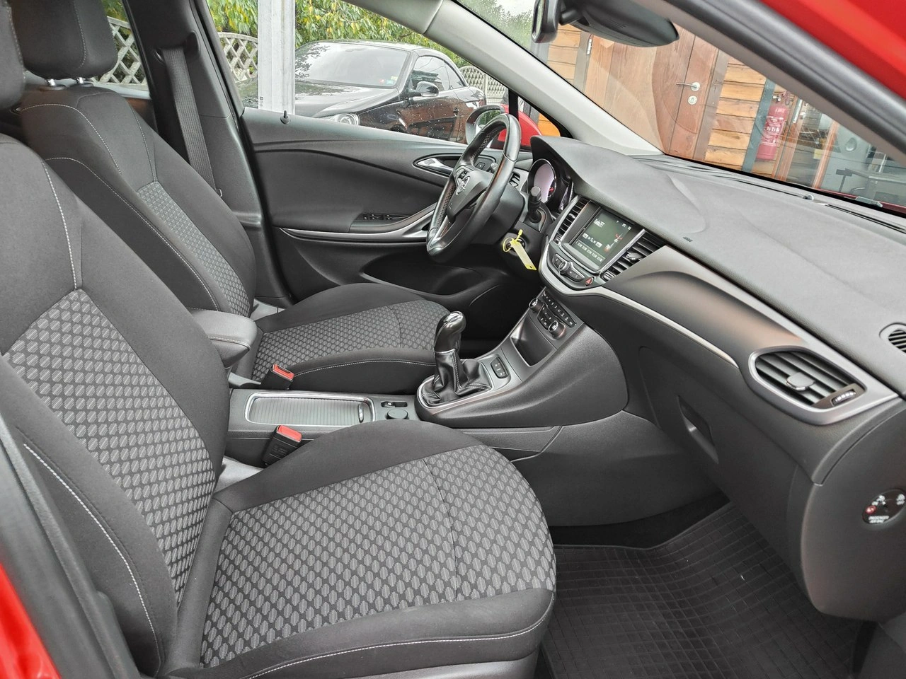 Opel Astra - Zdjęcie 18