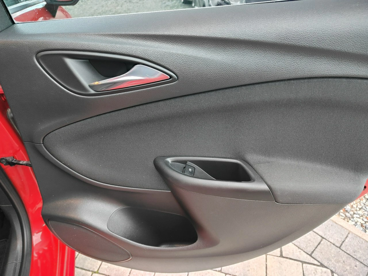 Opel Astra - Zdjęcie 24