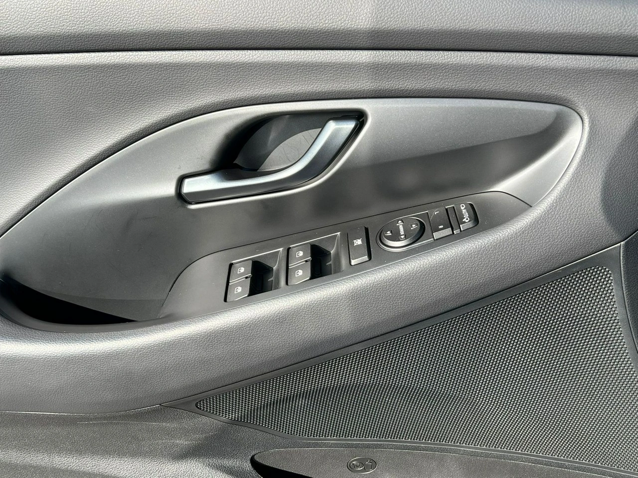 Hyundai i30N - Zdjęcie 16