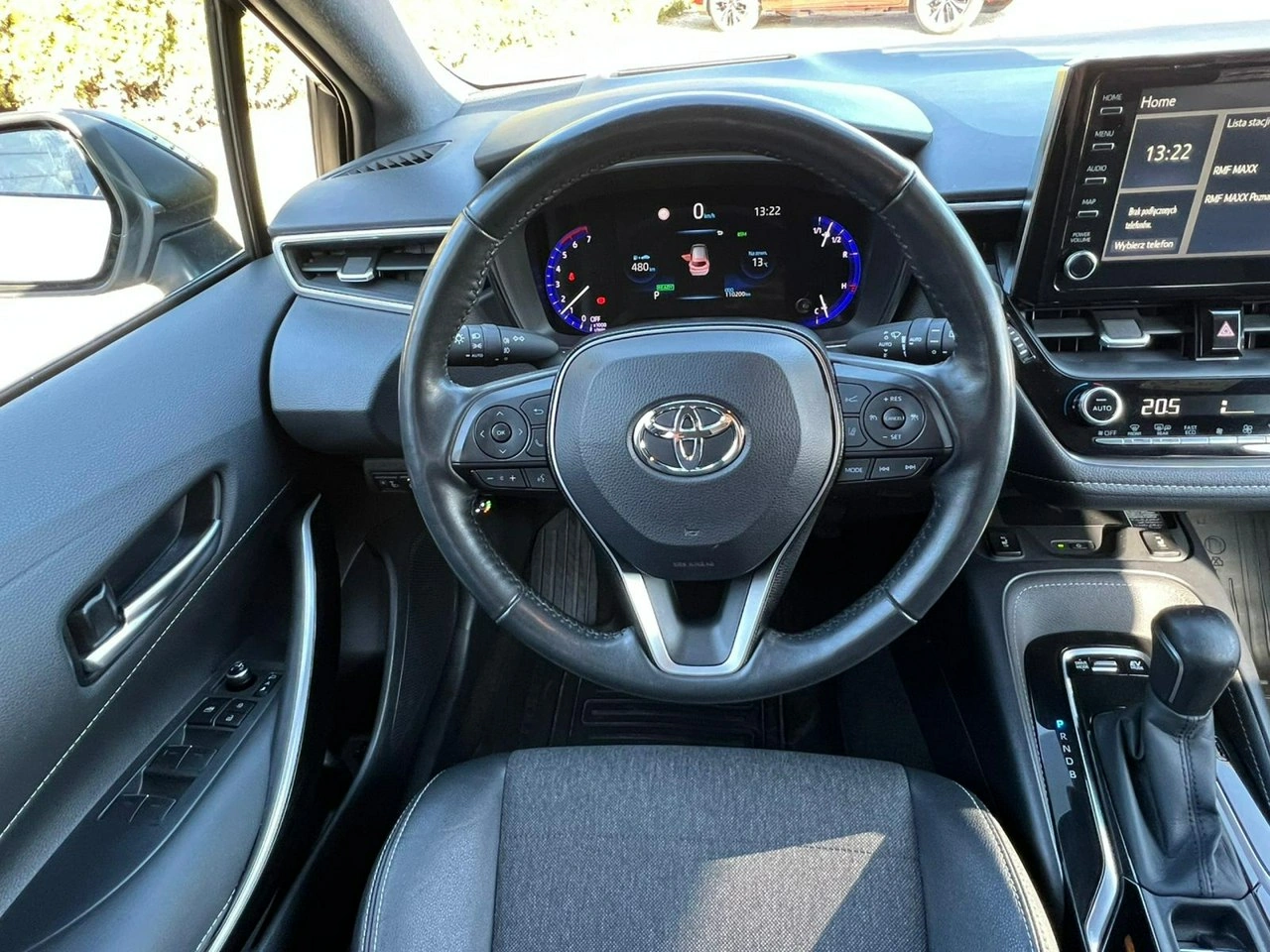 Toyota Corolla - Zdjęcie 11