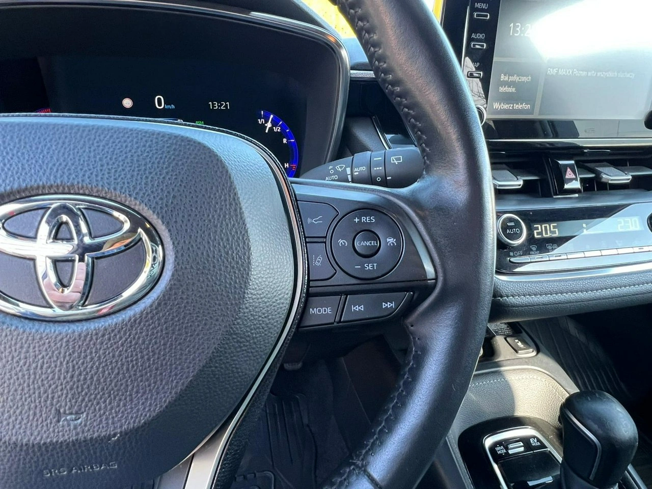 Toyota Corolla - Zdjęcie 13