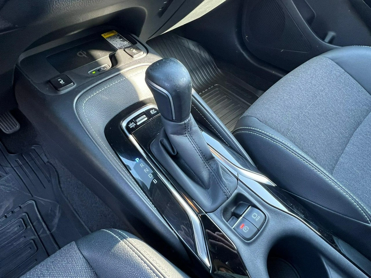 Toyota Corolla - Zdjęcie 22