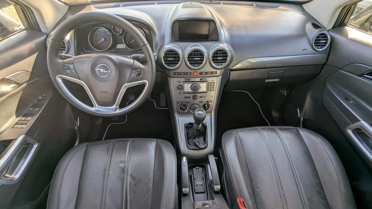 Opel Antara - Zdjęcie 17