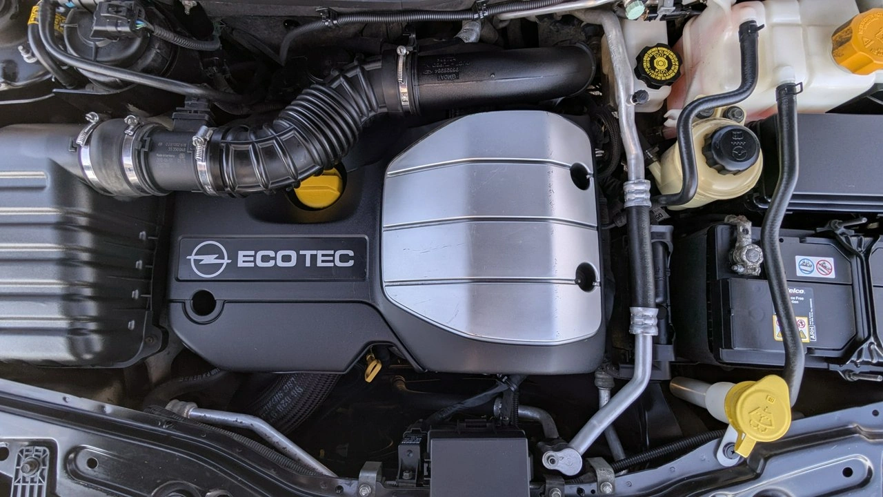 Opel Antara - Zdjęcie 34