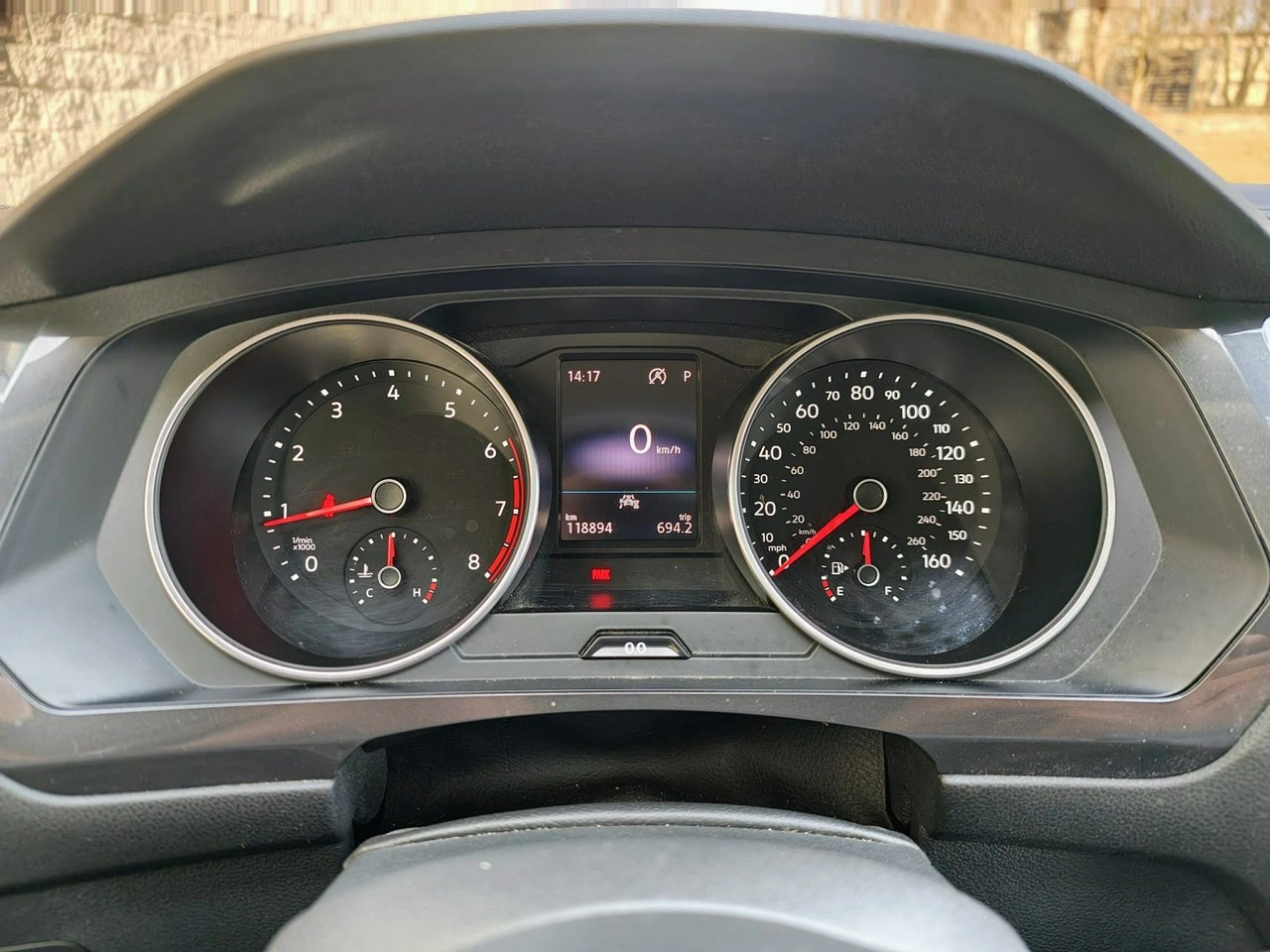 Volkswagen Tiguan - Zdjęcie 9