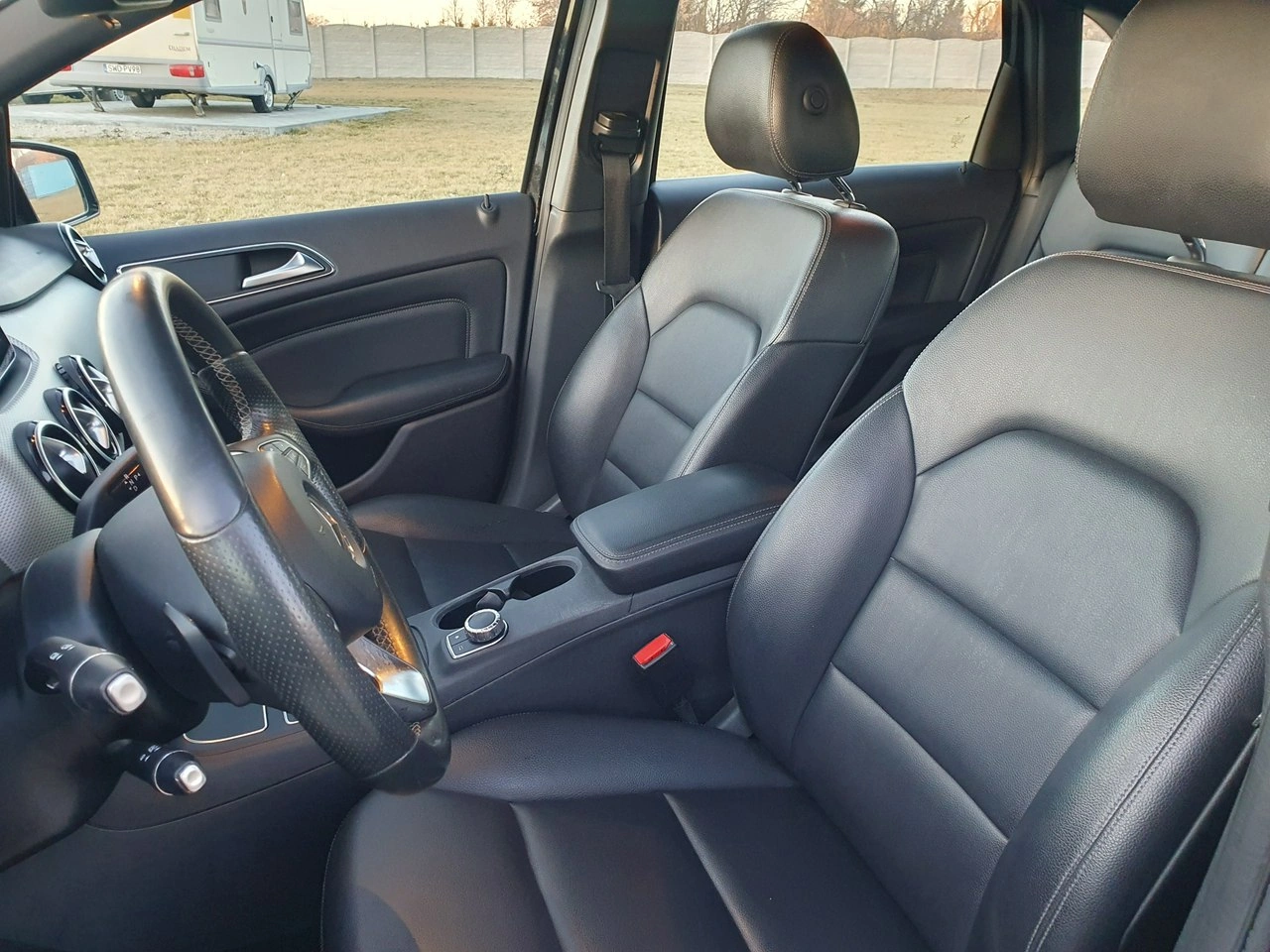 Mercedes B 180 - Zdjęcie 14