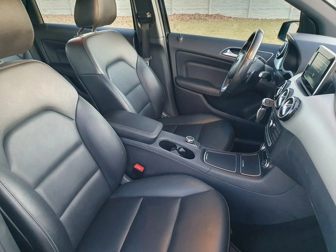 Mercedes B 180 - Zdjęcie 19