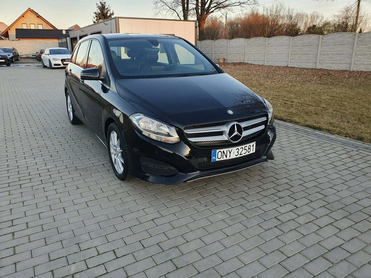 Mercedes B 180 - Zdjęcie 8