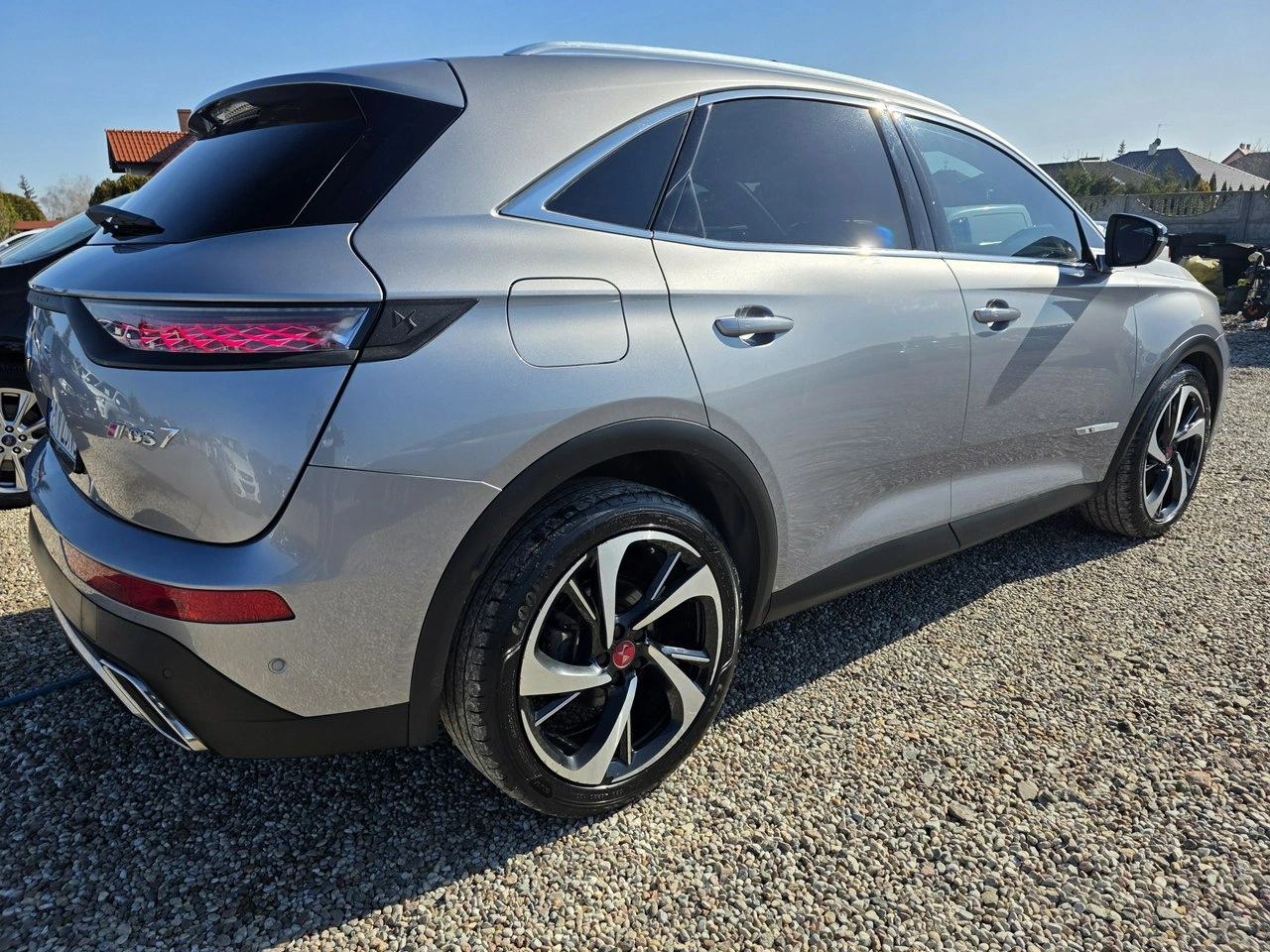 DS Automobiles DS 7 Crossback - Zdjęcie 24