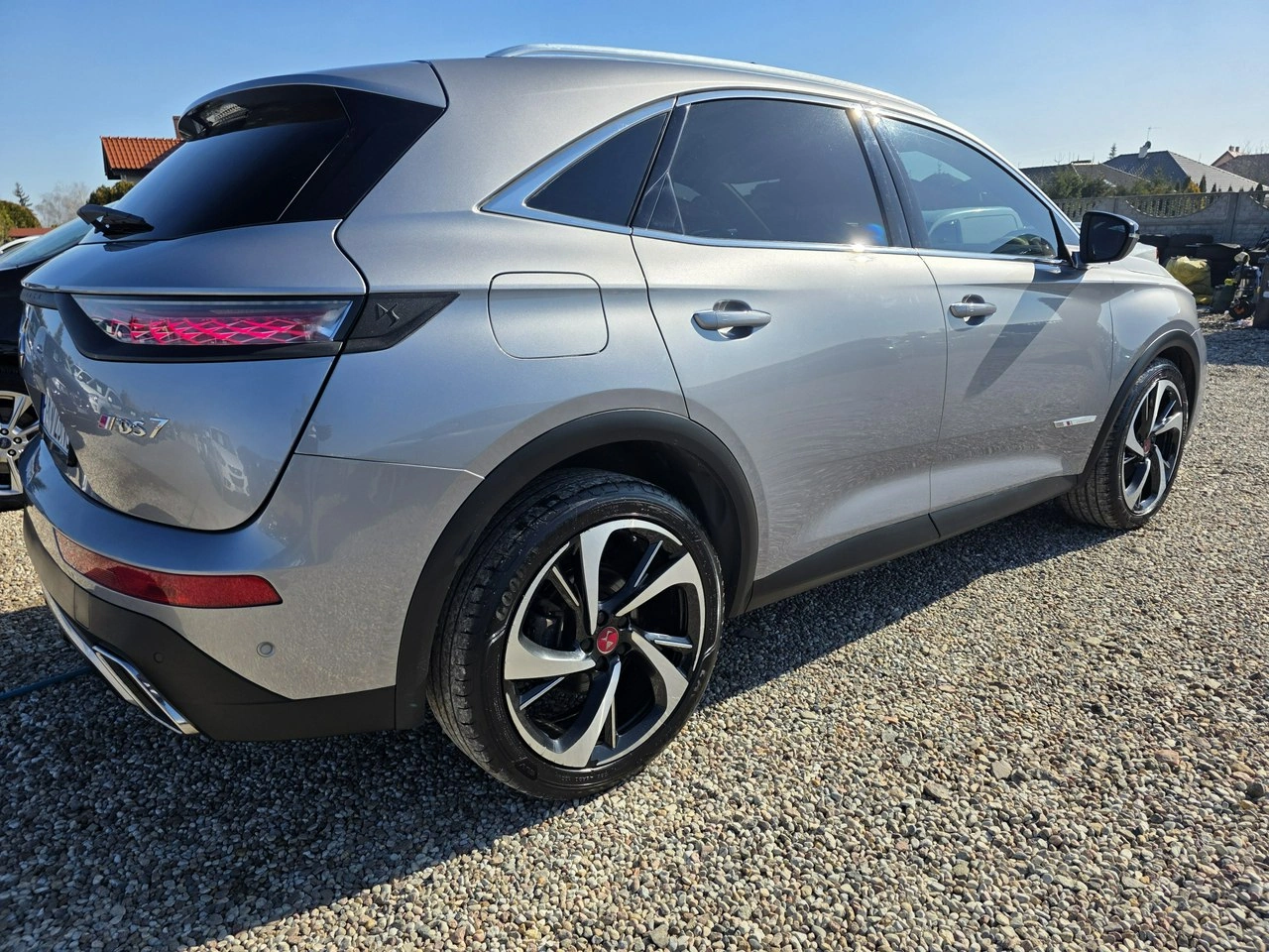 DS Automobiles DS 7 Crossback - Zdjęcie 28