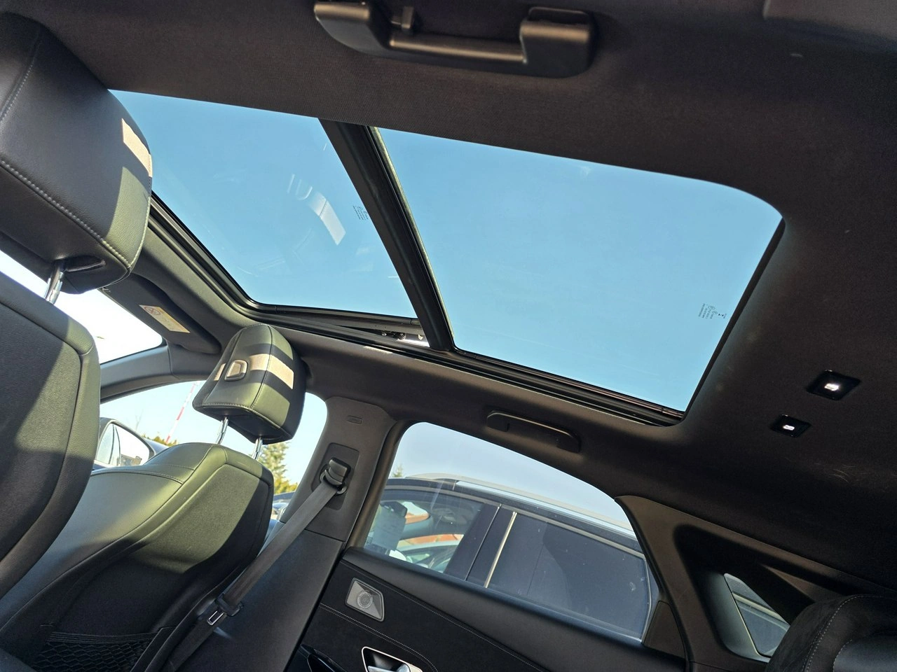 DS Automobiles DS 7 Crossback - Zdjęcie 2