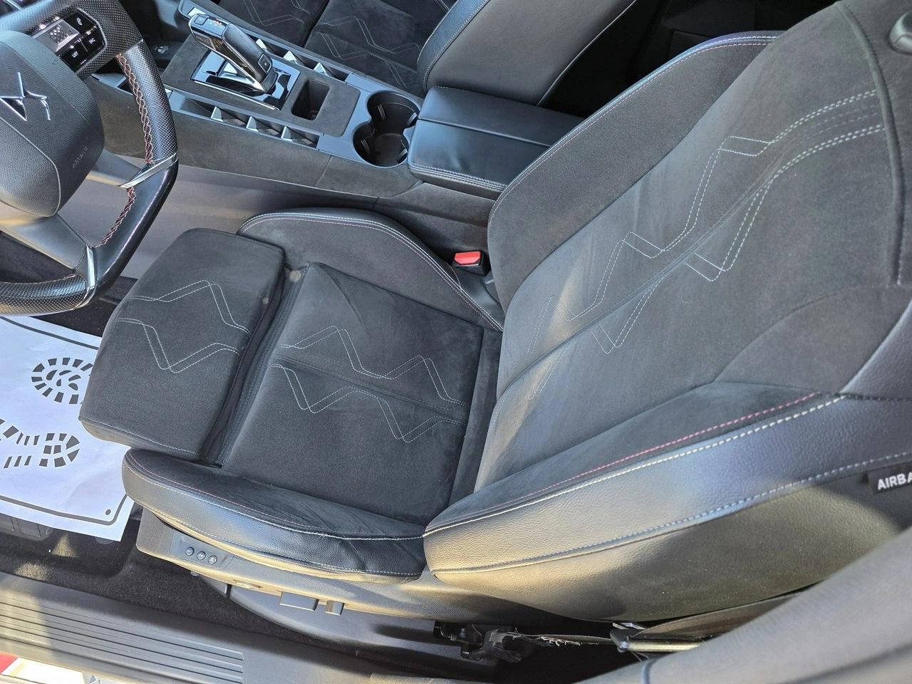 DS Automobiles DS 7 Crossback - Zdjęcie 6