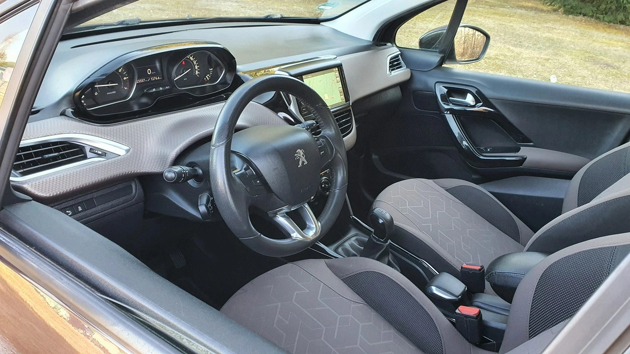 Peugeot 2008 - Zdjęcie 9