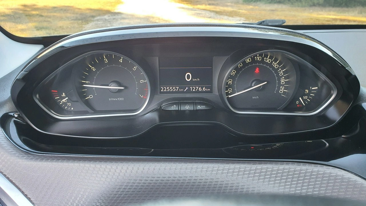 Peugeot 2008 - Zdjęcie 16