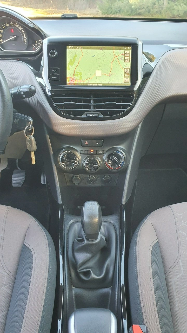 Peugeot 2008 - Zdjęcie 18