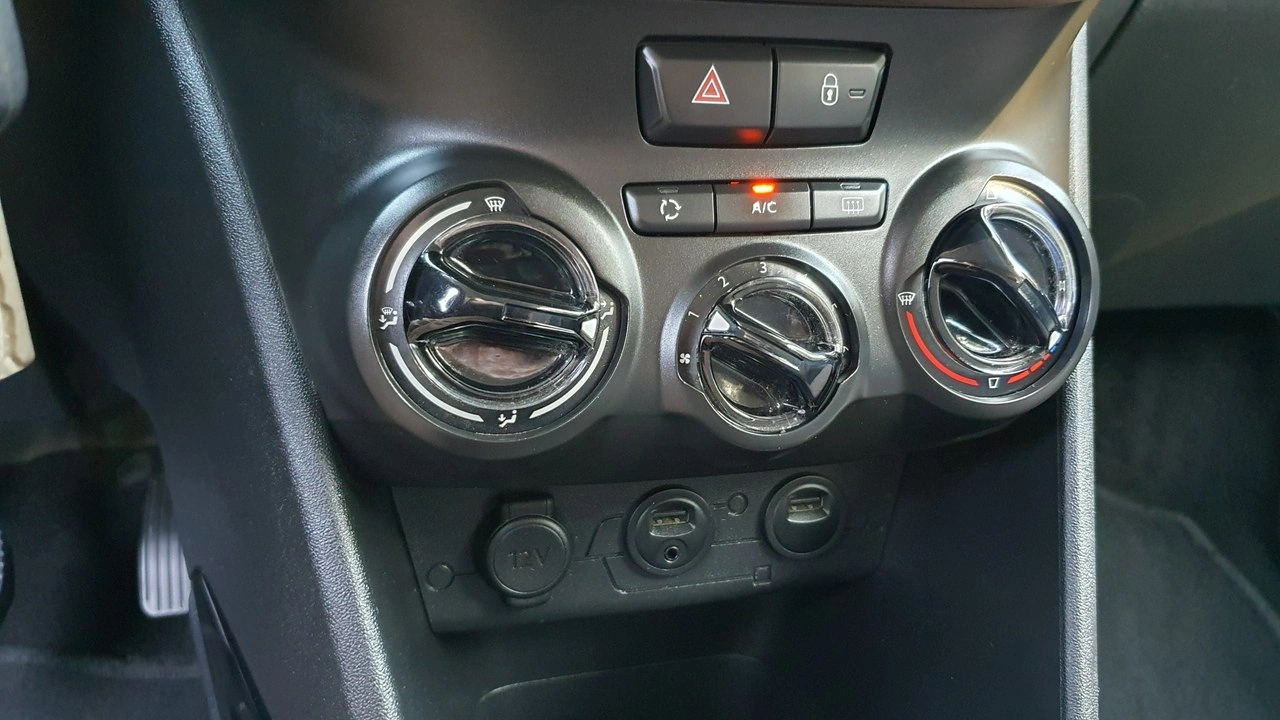 Peugeot 2008 - Zdjęcie 21