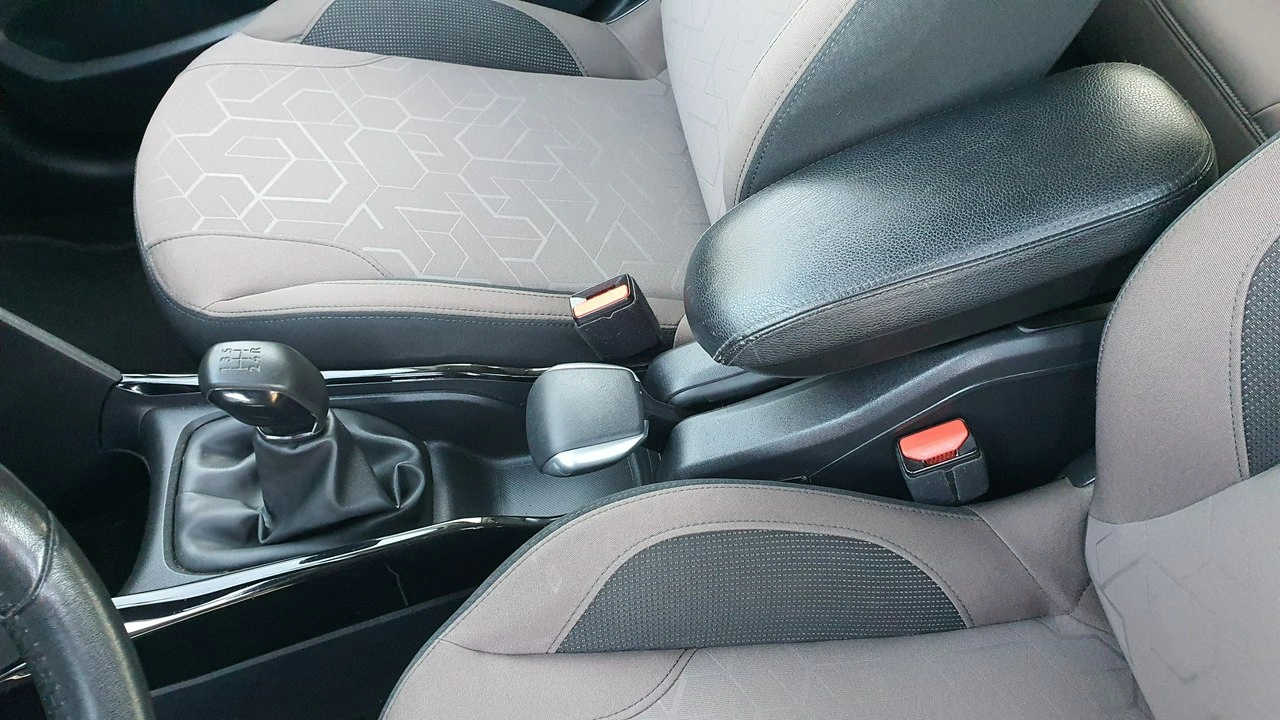 Peugeot 2008 - Zdjęcie 23