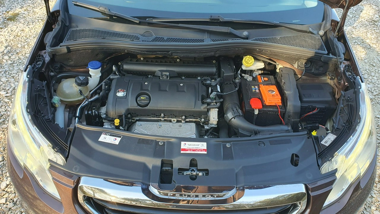 Peugeot 2008 - Zdjęcie 30