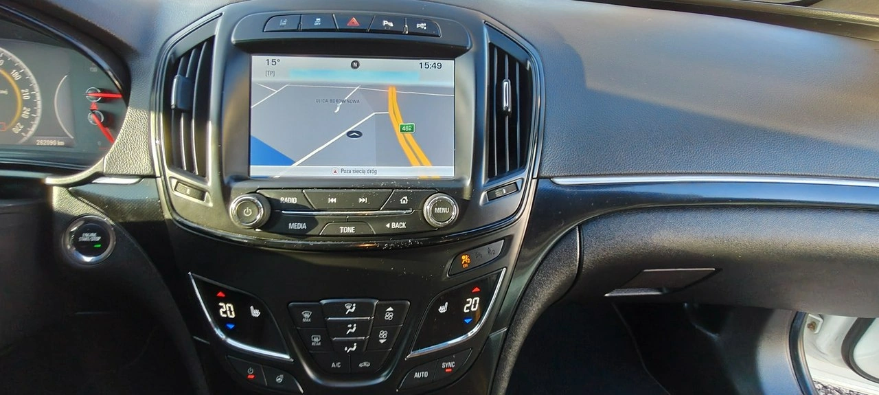 Opel Insignia - Zdjęcie 9