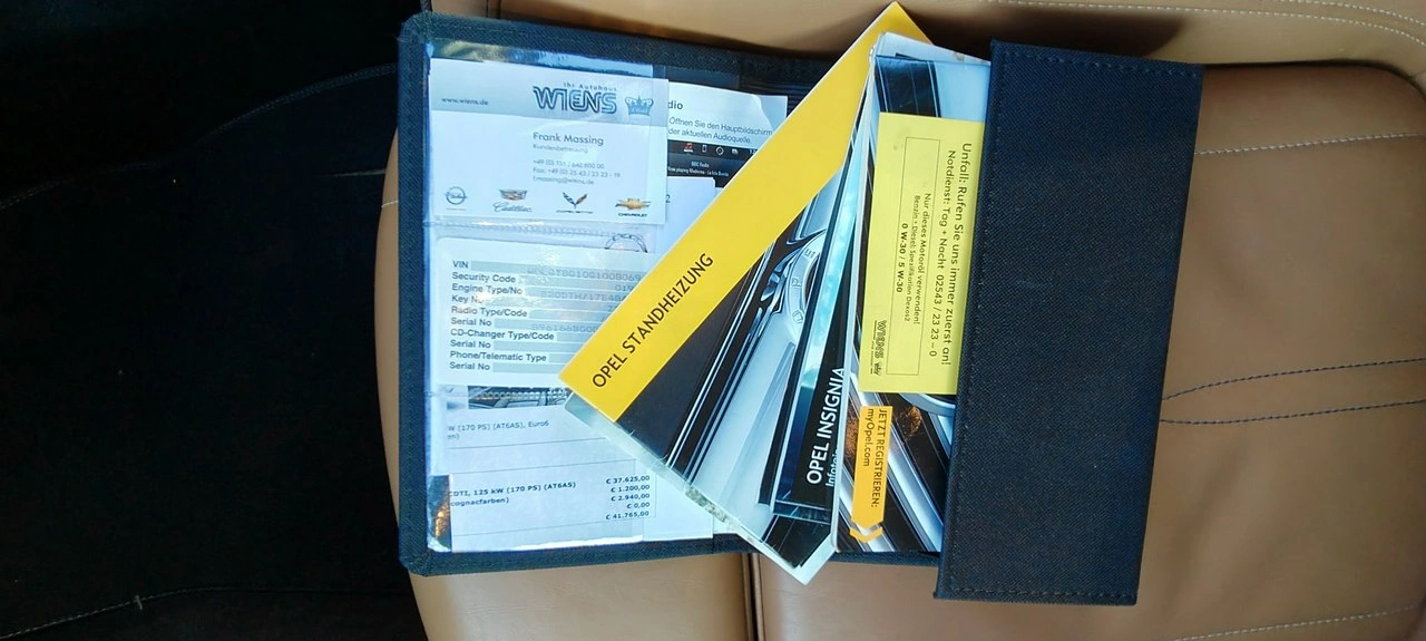 Opel Insignia - Zdjęcie 17