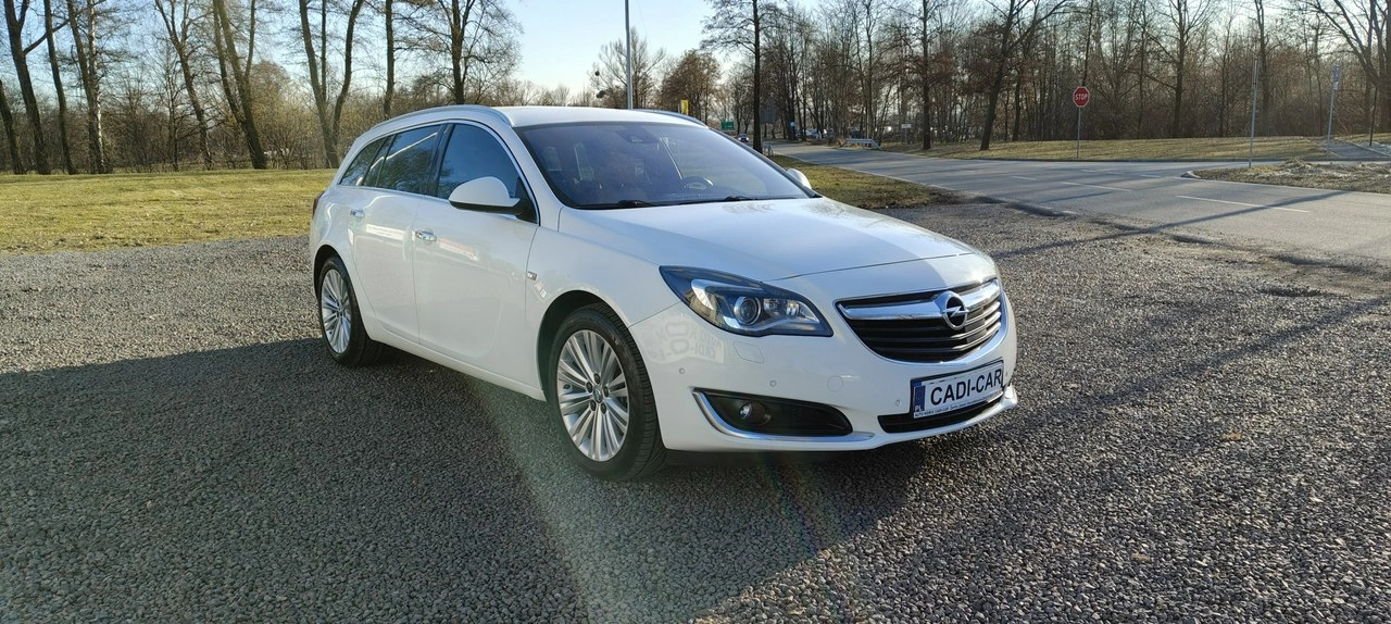 Opel Insignia - Zdjęcie 2