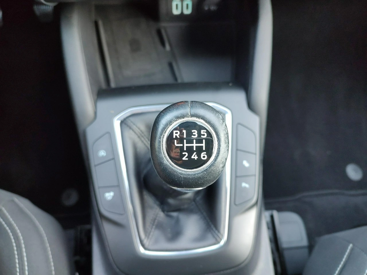 Ford Kuga - Zdjęcie 19