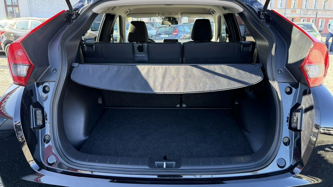 Mitsubishi Eclipse Cross - Zdjęcie 10