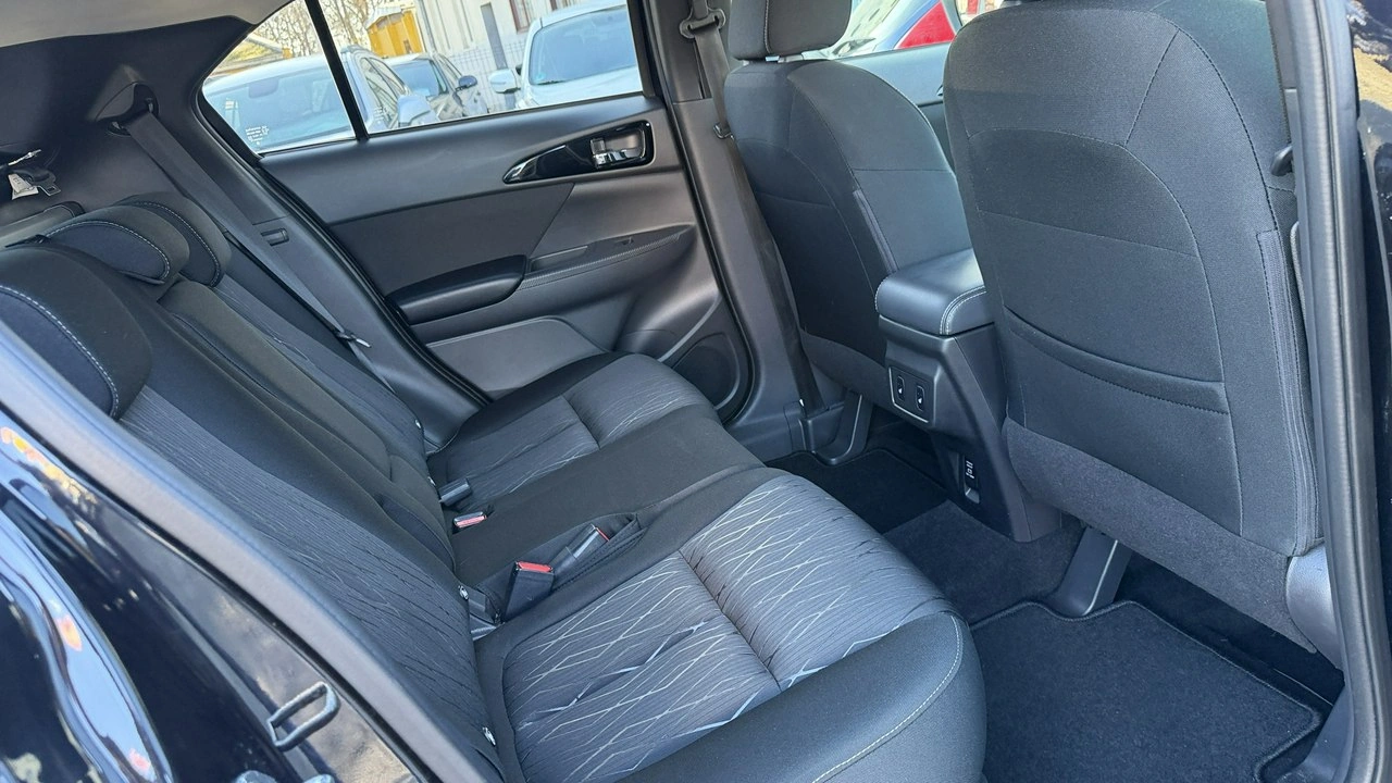 Mitsubishi Eclipse Cross - Zdjęcie 22