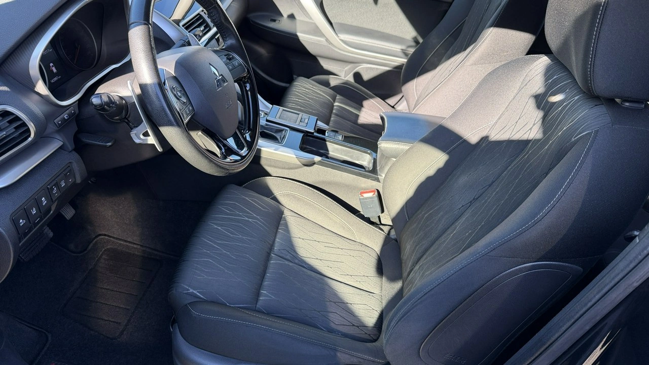 Mitsubishi Eclipse Cross - Zdjęcie 26