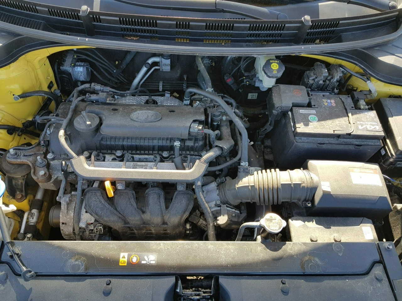 Kia Stonic - Zdjęcie 17