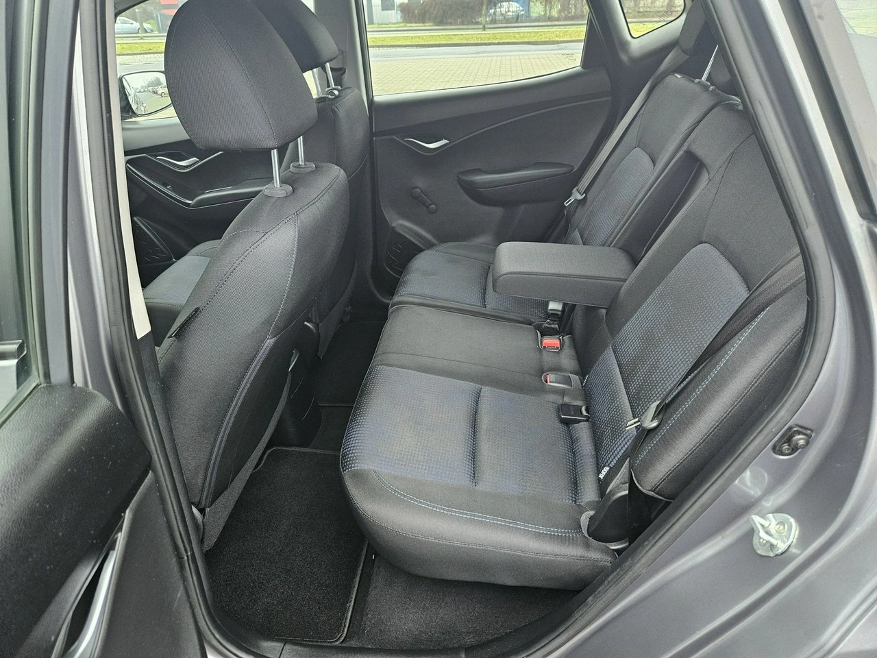 Hyundai ix20 - Zdjęcie 9