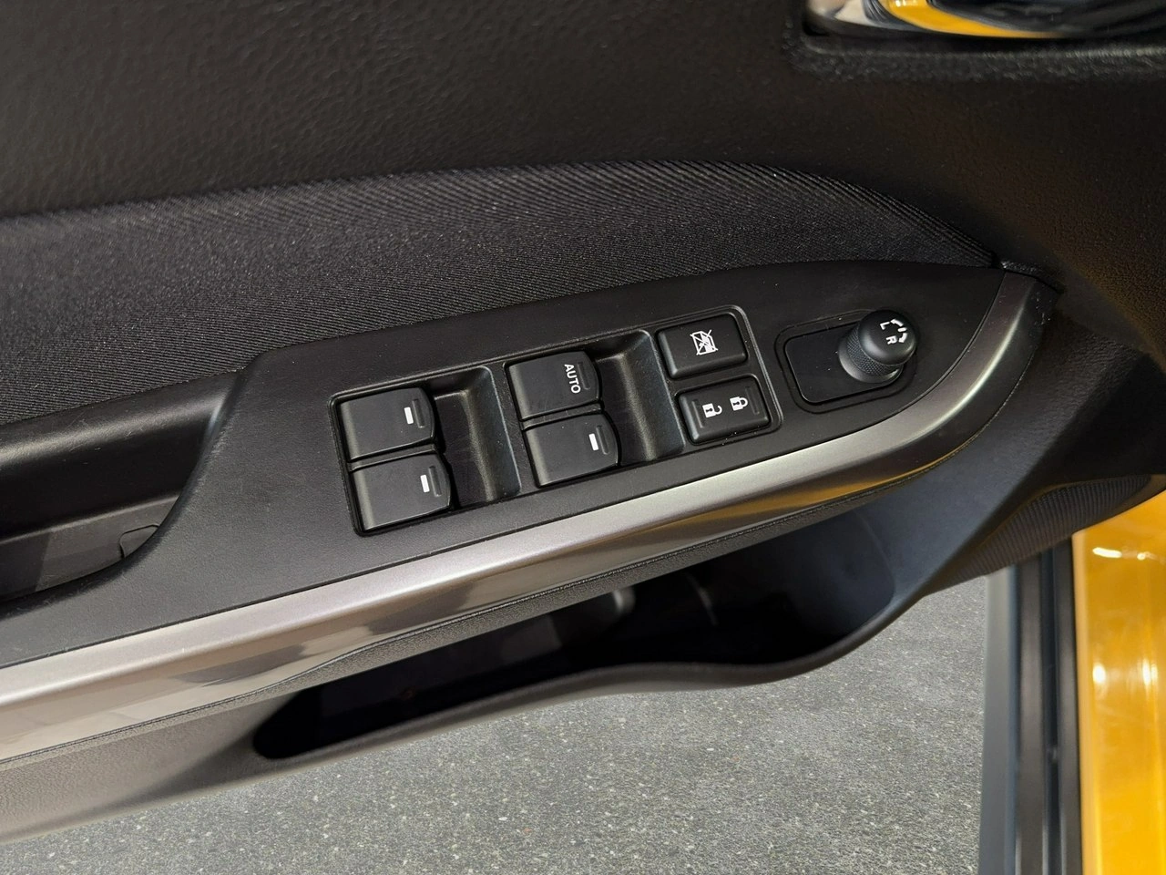 Suzuki Vitara - Zdjęcie 24