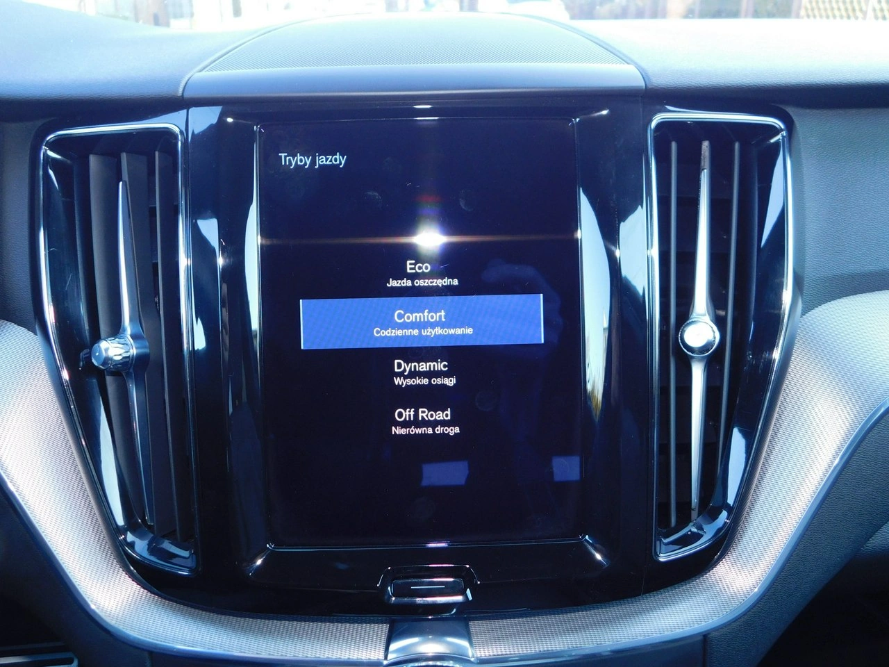 Volvo XC 60 - Zdjęcie 13