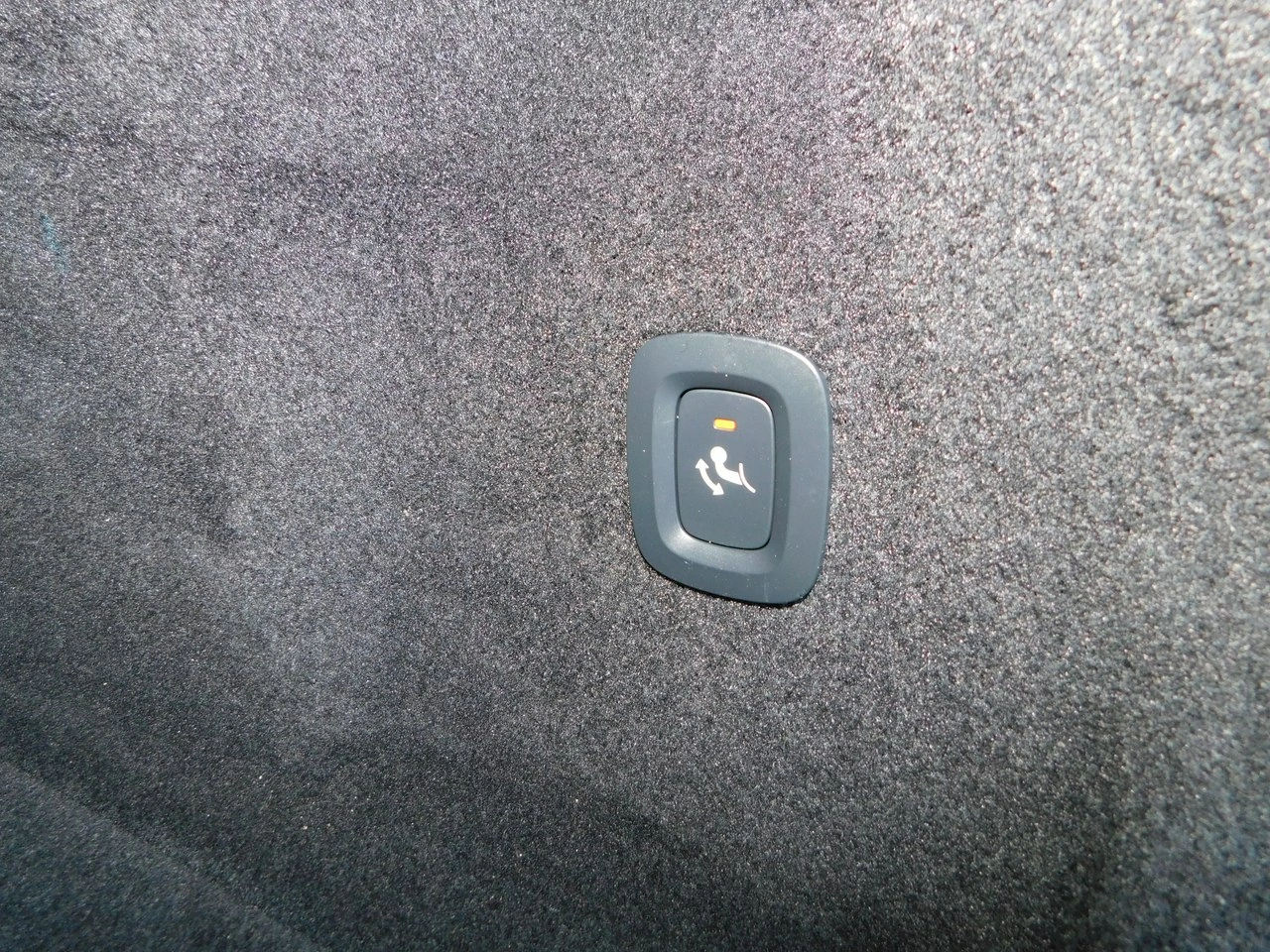 Volvo XC 60 - Zdjęcie 21